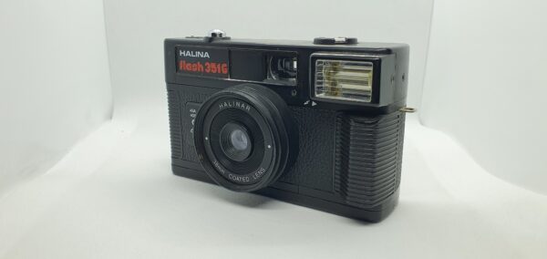 Halina Flash 351G